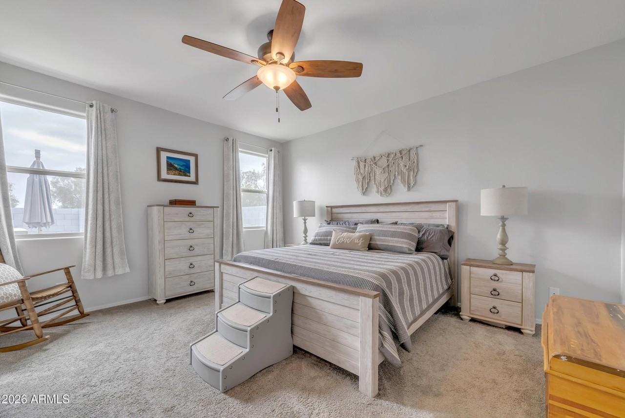 25779 W Hazel Dr - Photo 5 of 13