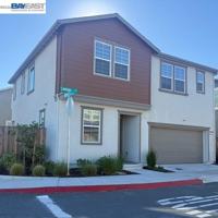 featured image of 1500 Landing St