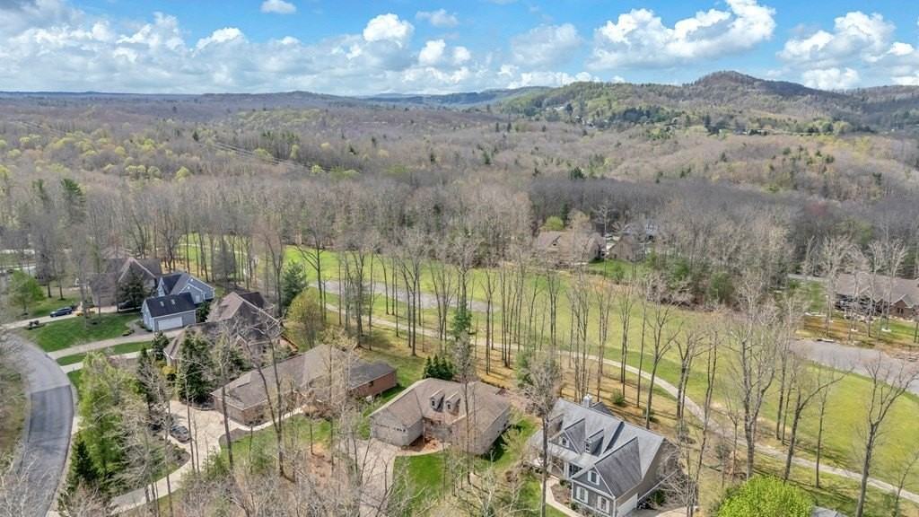 109 Fox Pen Way - Photo 5 of 50