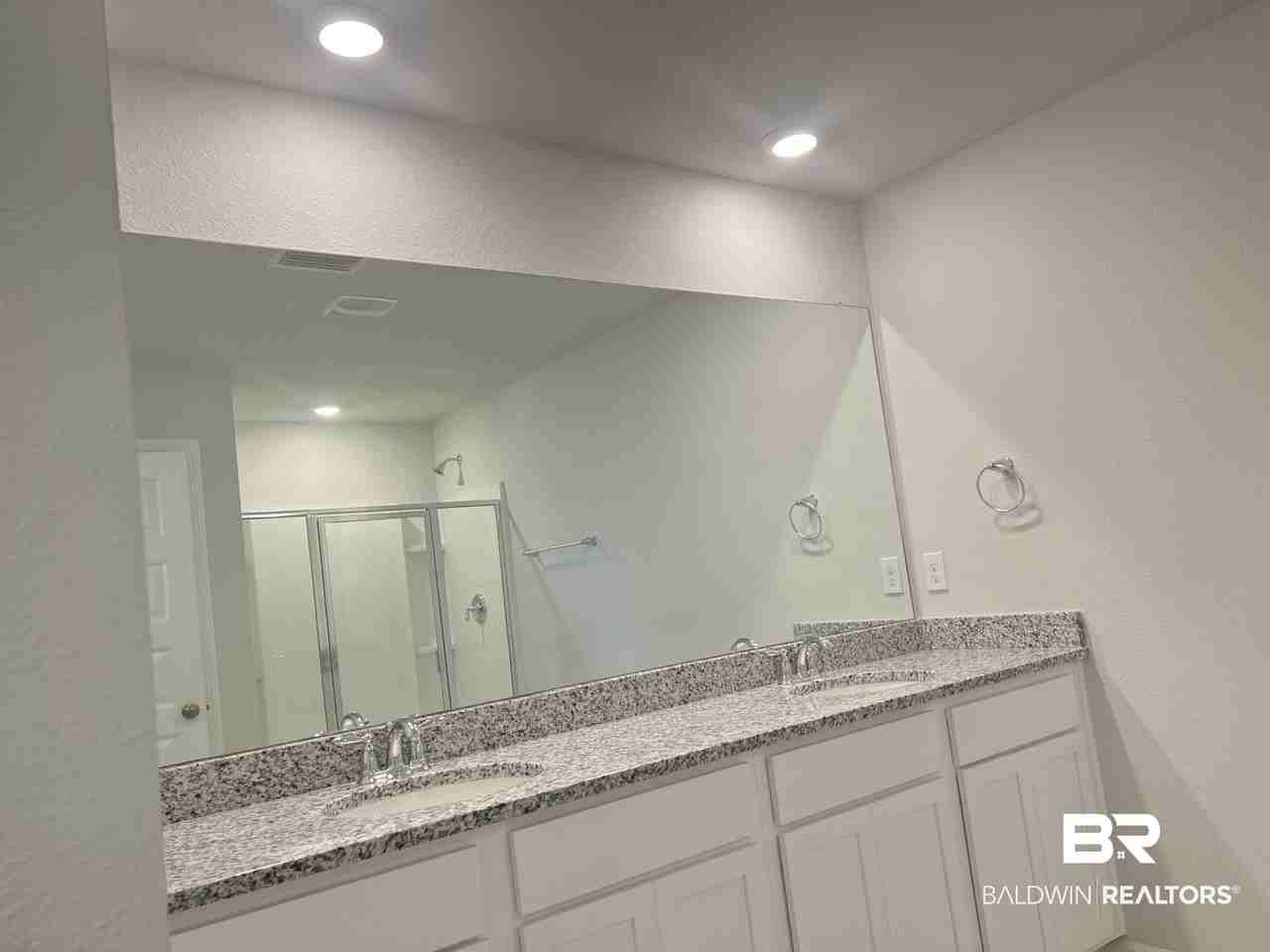 7051 Camp St - Photo 7 of 25