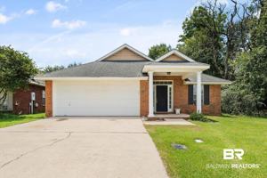 featured image of 21570 Palmer Ct