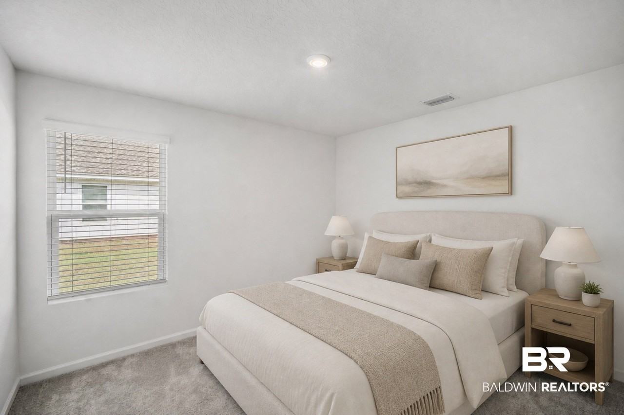 16933 Valencia Way - Photo 6 of 33