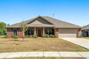 featured image of 424 Harless Ln