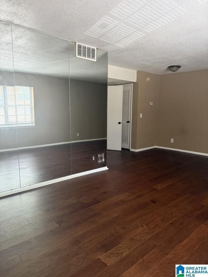 832 Beacon Pkwy E #D - Photo 4 of 16