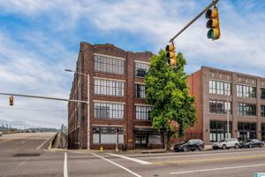 featured image of 2329 1st Ave N #201