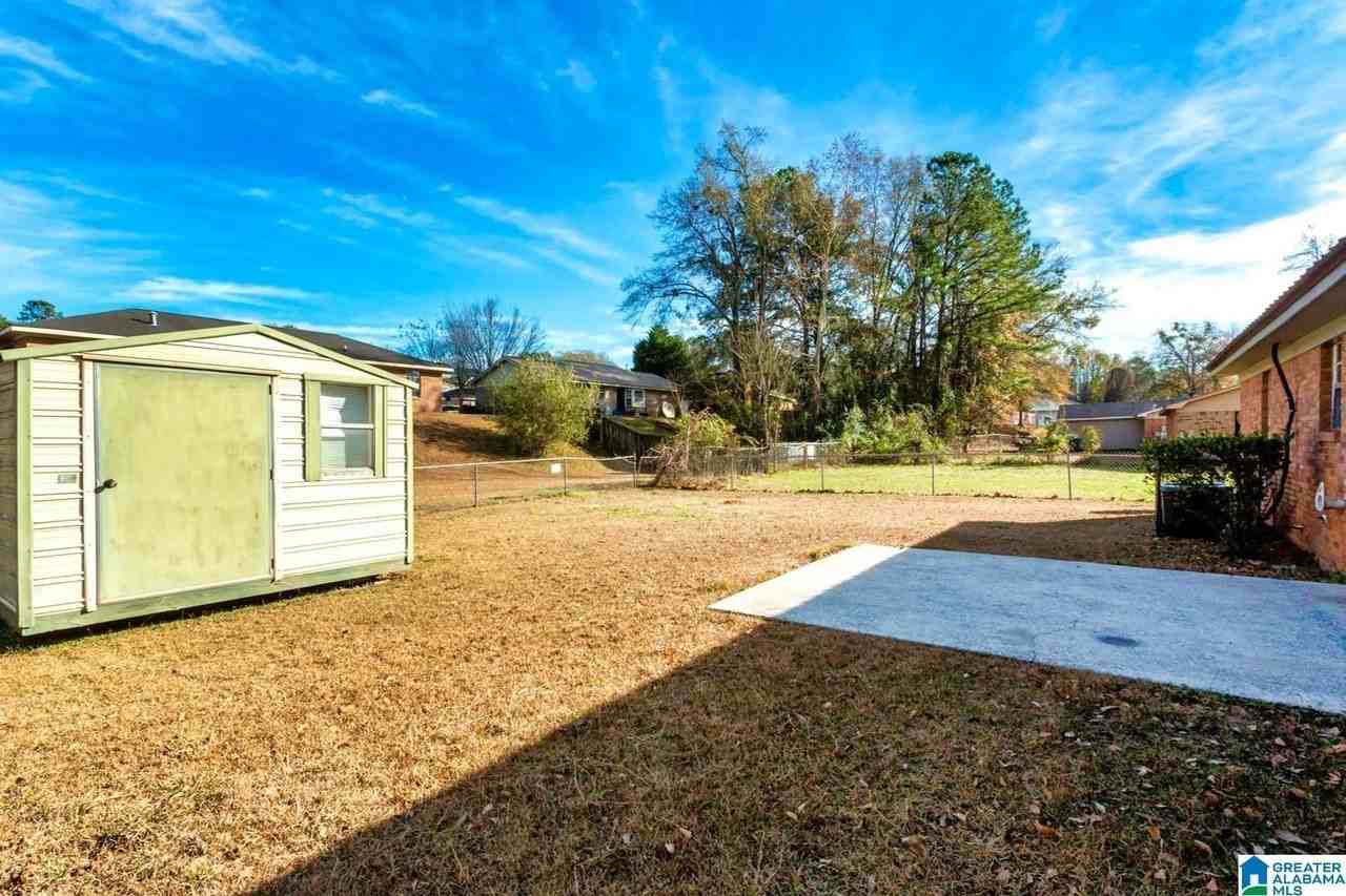 119 20th Ct E - Photo 2 of 15