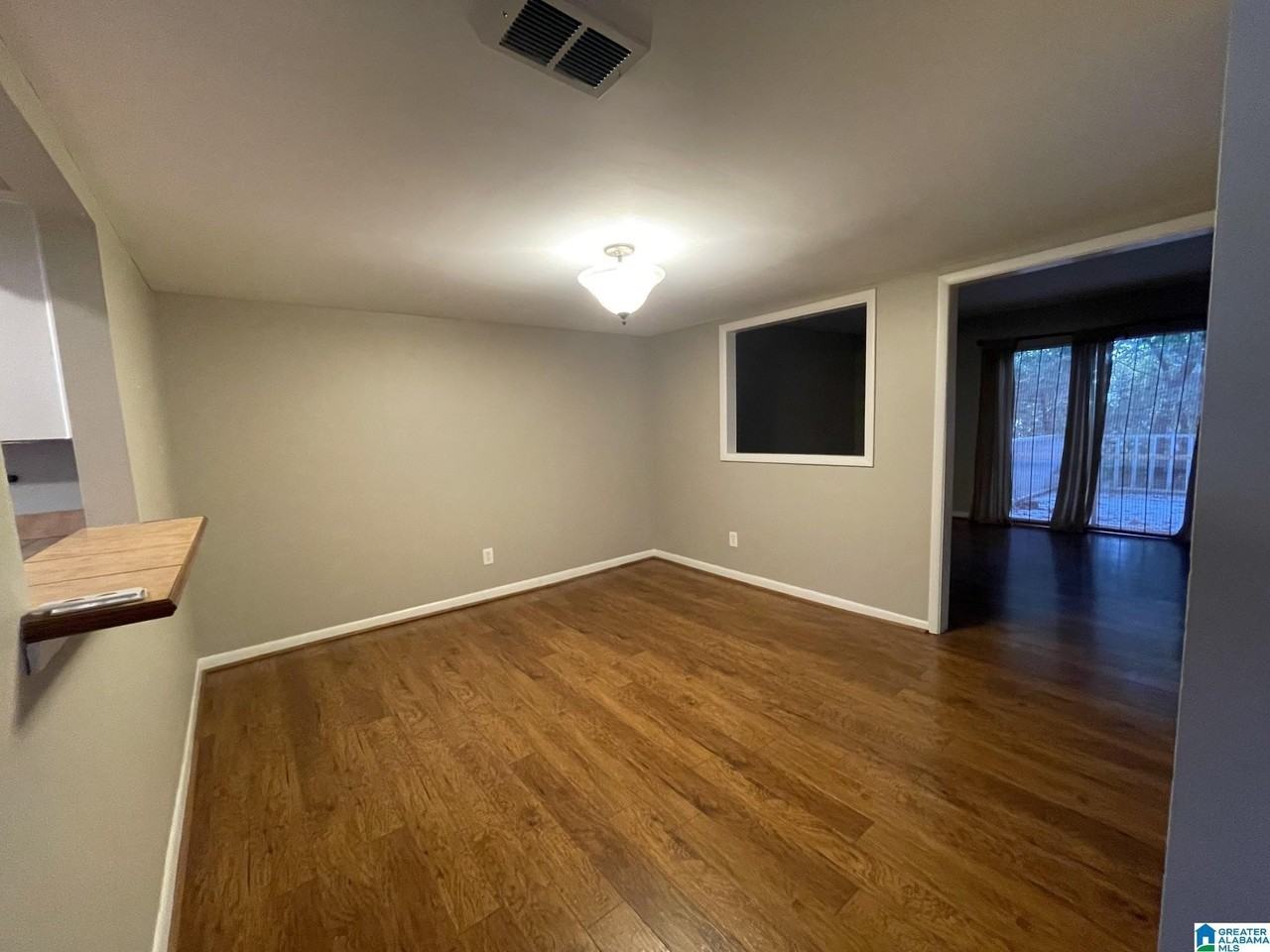 2617 Southbury Cir #2617 - Photo 4 of 11