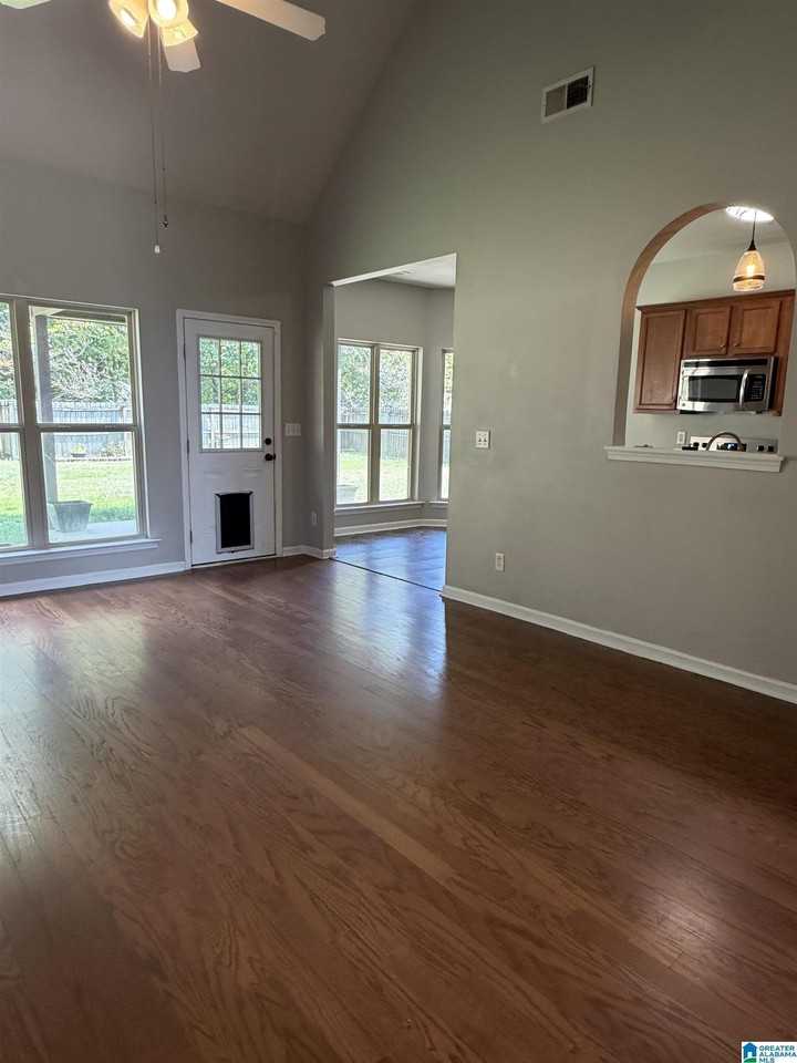 3291 Chapel Hills Pkwy - Photo 3 of 24