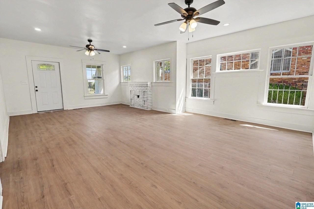 3409 17th Ave N - Photo 2 of 15