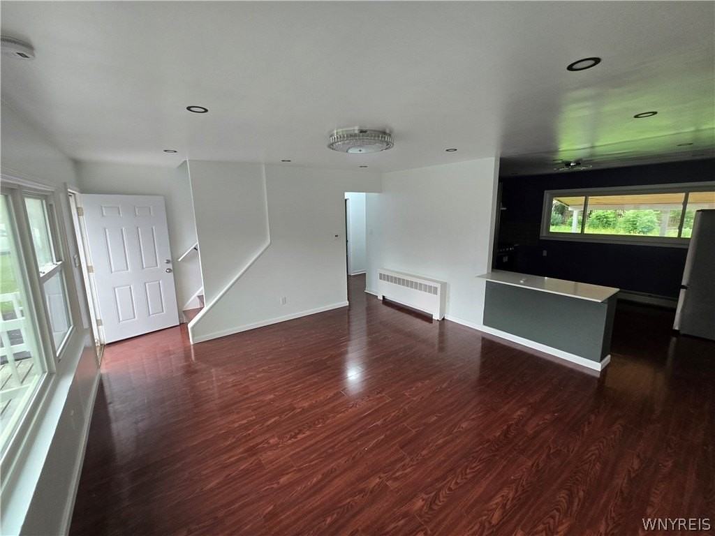1889 Broadway - Photo 4 of 24