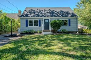 featured image of 6910 Wellington Dr