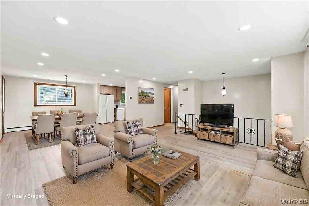 35 Tomcyn Dr - Photo 5 of 40