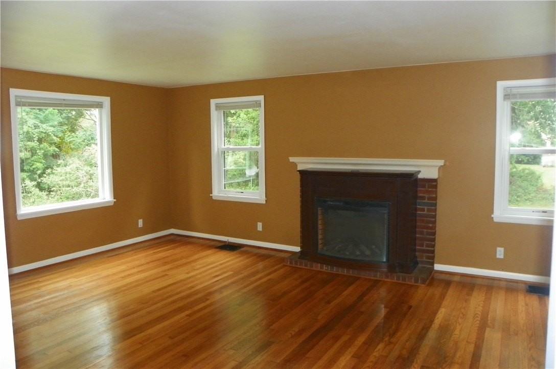 1310 Wall Rd - Photo 7 of 14