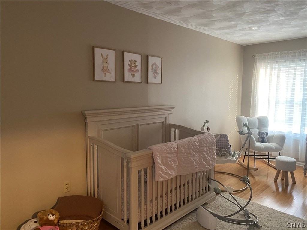 253 Wildwood Rdg - Photo 3 of 5