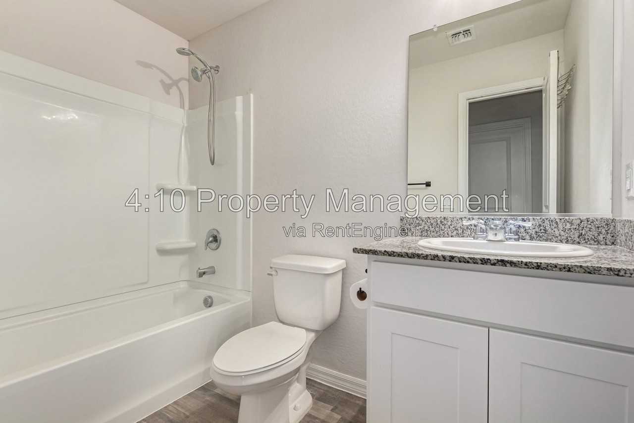 142 W Impala Pl - Photo 5 of 36