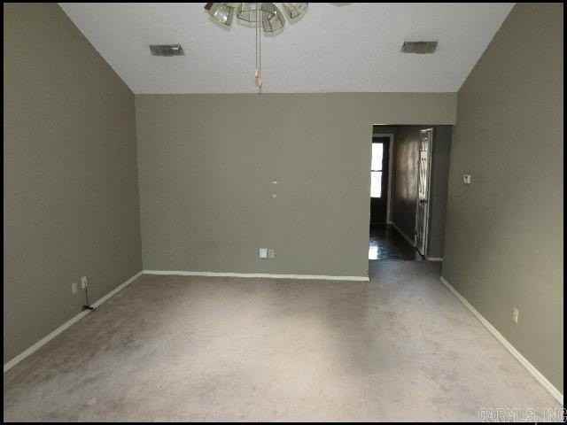 504 Shadow Ridge Dr - Photo 5 of 23