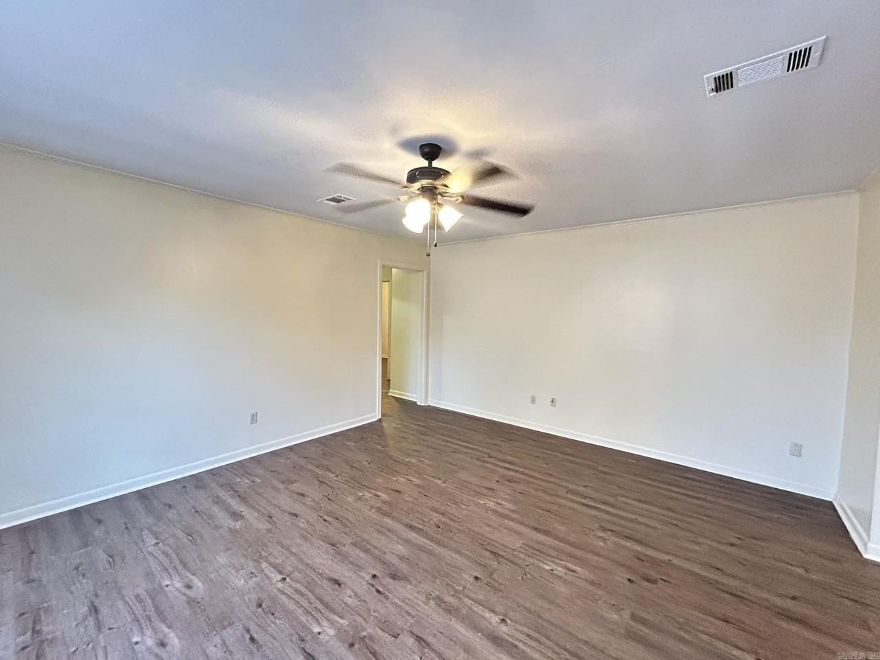 304 W 34th Ave - Photo 6 of 14