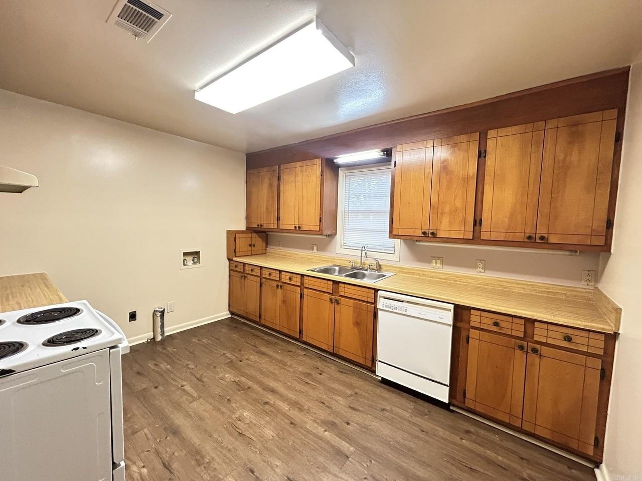 304 W 34th Ave - Photo 7 of 14