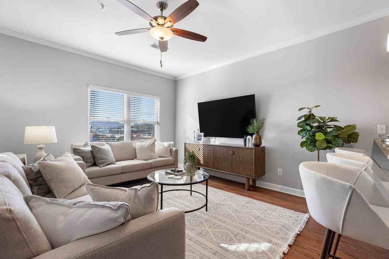 207 Delmont St #215 - Photo 5 of 30