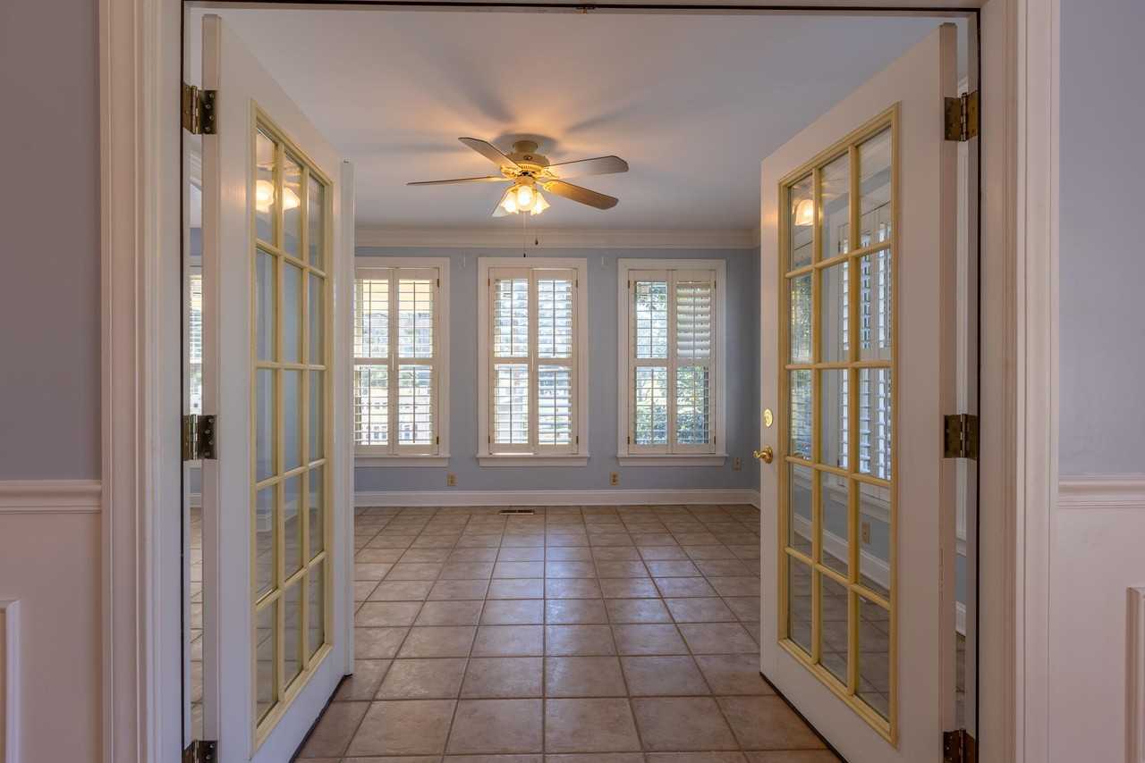 336 Nob N Drive - Photo 7 of 35