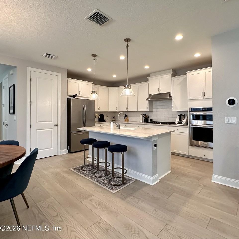 10089 Filament Blvd - Photo 3 of 20