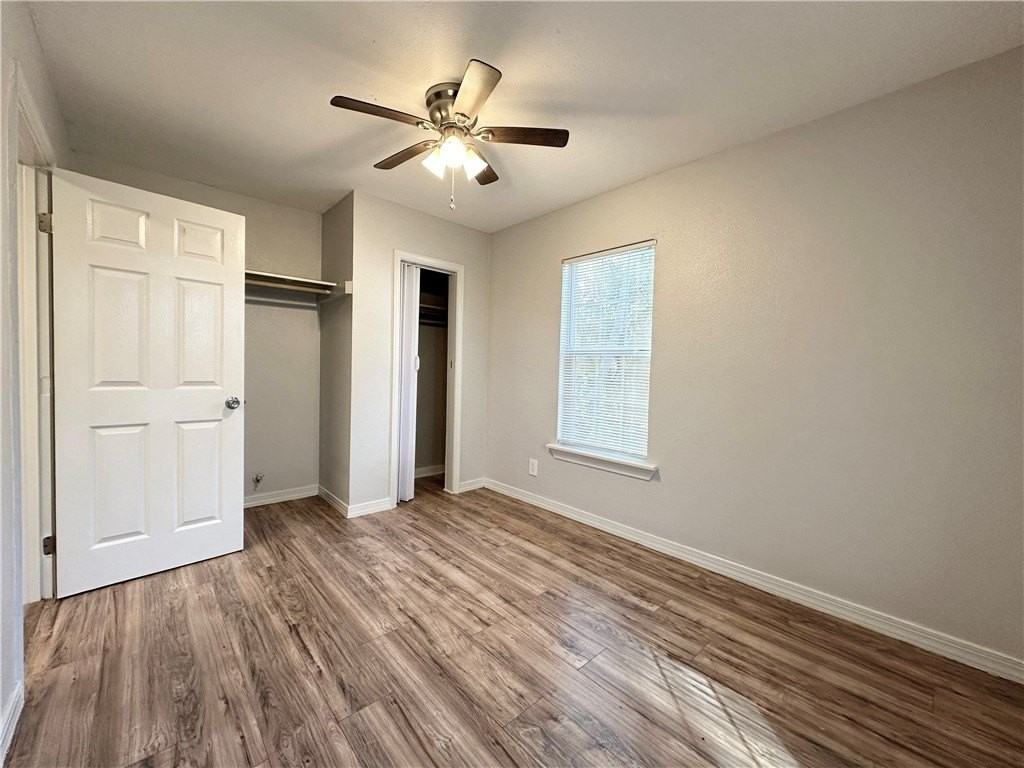 2308 Mary St #B - Photo 5 of 8