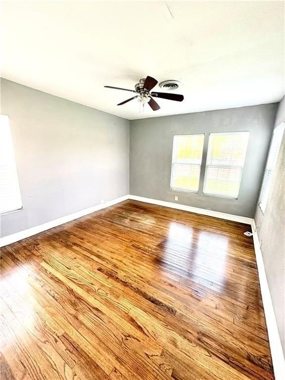 3562 Topeka St - Photo 6 of 10