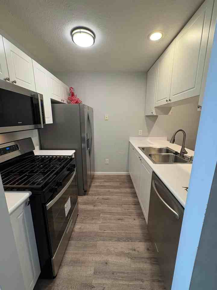 5173 Aquila Dr #42D - Photo 5 of 22