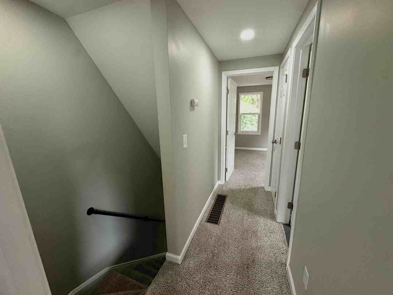 750 S Harris Ave #750 - Photo 6 of 39