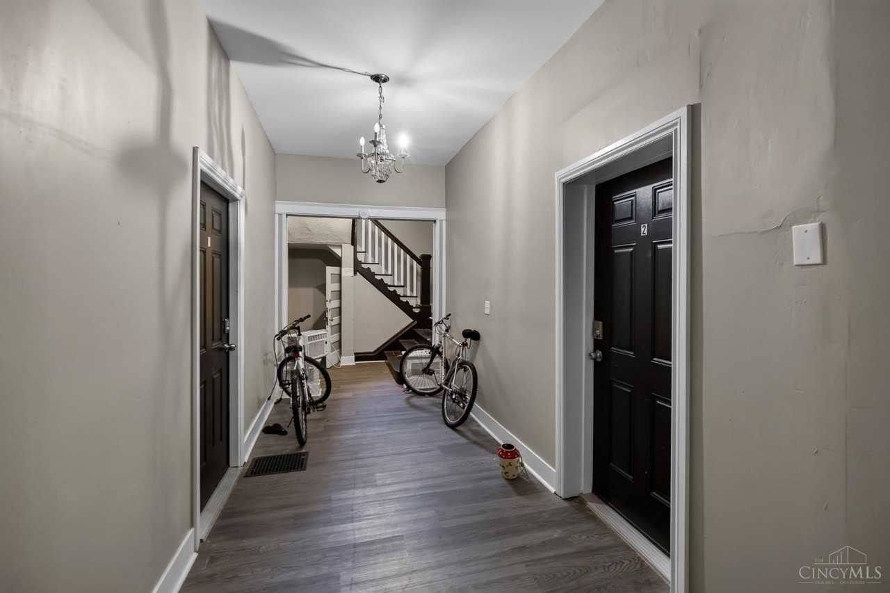 820 Cleveland Ave #3 - Photo 4 of 36