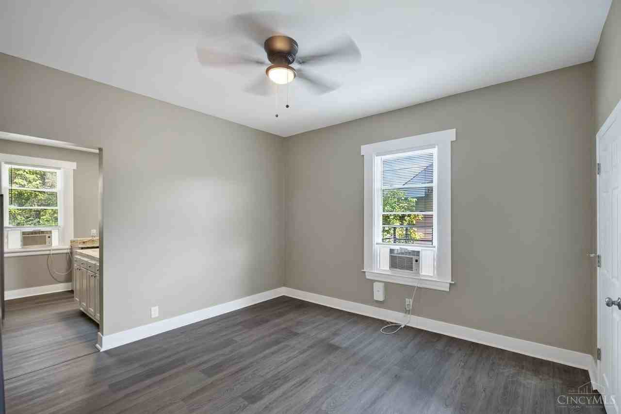820 Cleveland Ave #3 - Photo 7 of 36