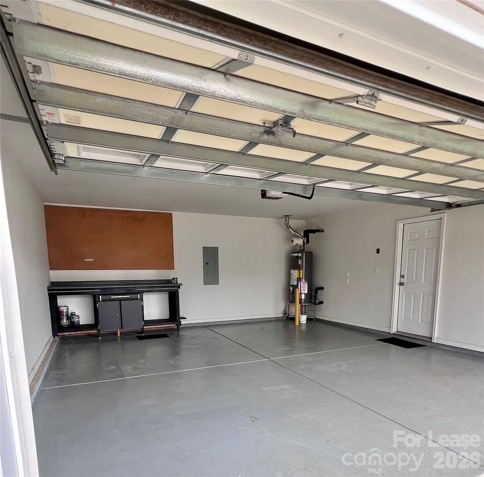 2340 Wexford Way - Photo 2 of 30