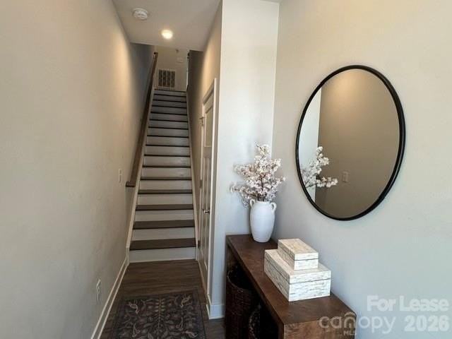 428 W Tremont Ave - Photo 3 of 40