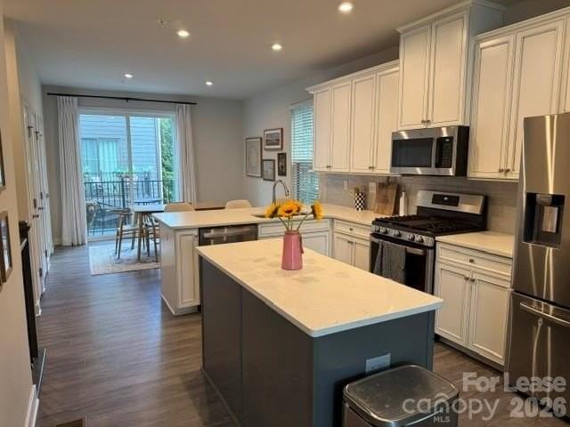 428 W Tremont Ave - Photo 4 of 40