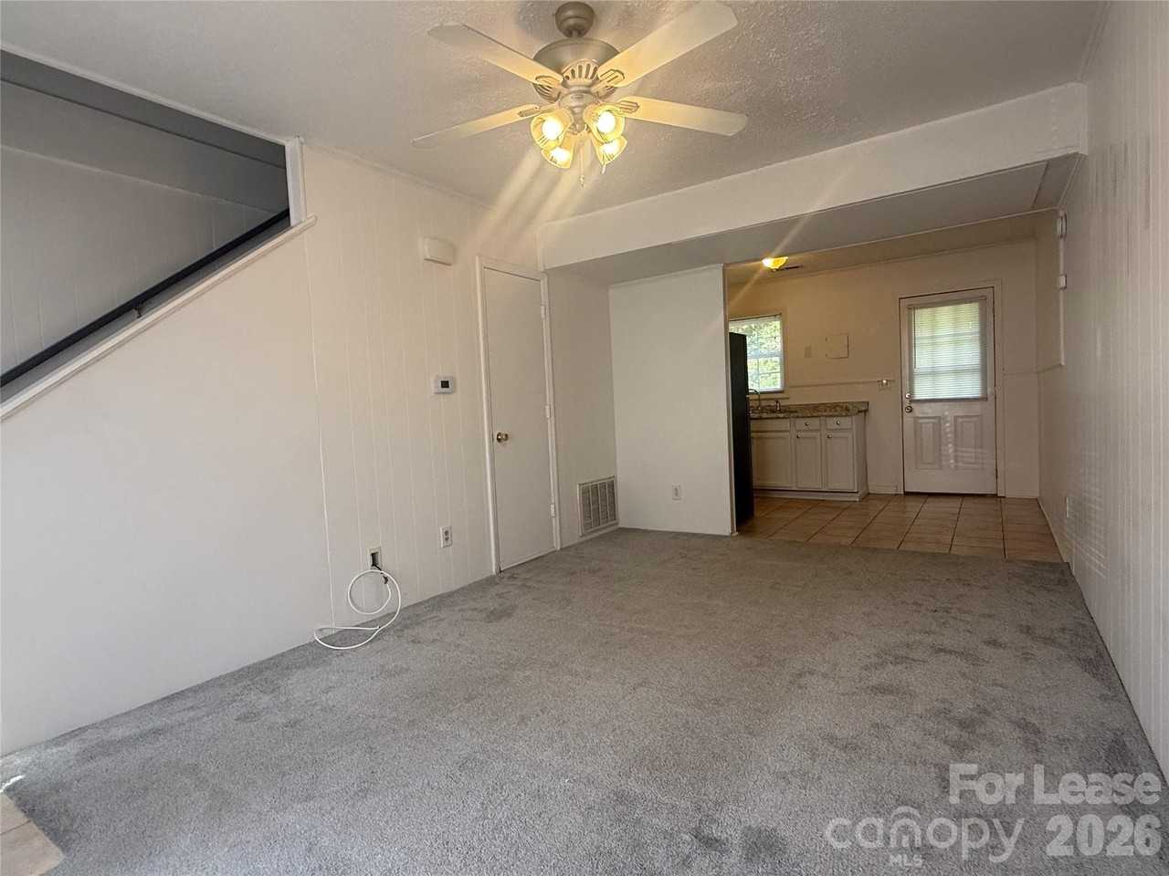 108 Durham Rd - Photo 4 of 18