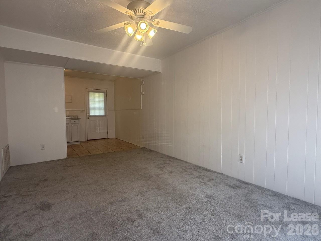 108 Durham Rd - Photo 5 of 18