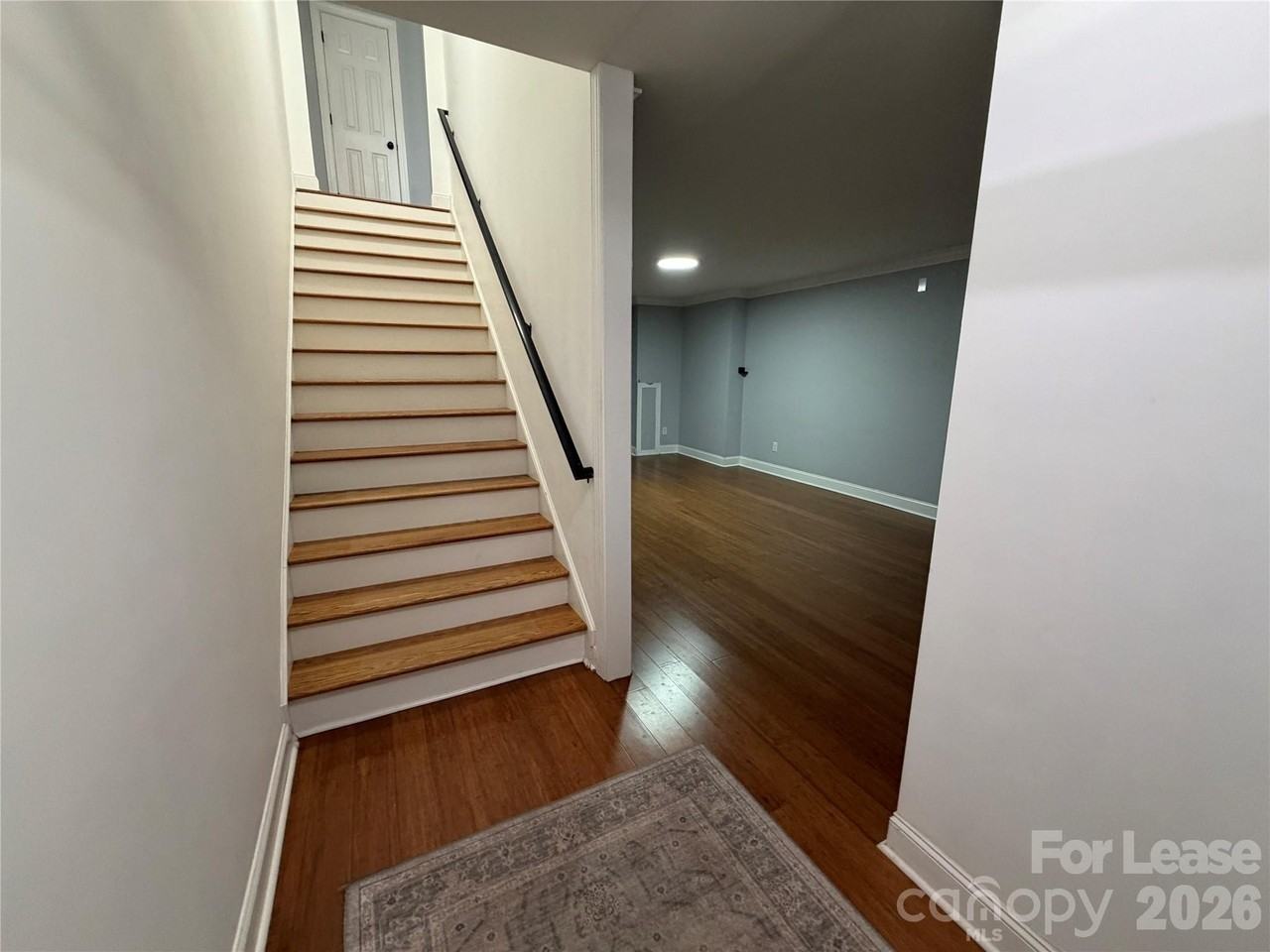 135 High Ridge Rd - Photo 3 of 24