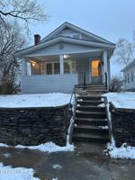 featured image of 117 Henry St