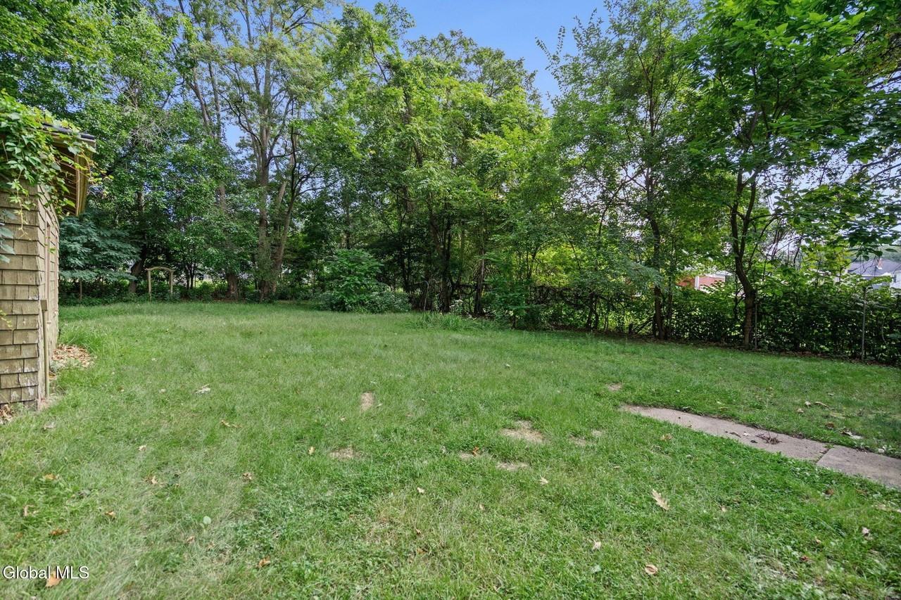 2301 Campbell Ave - Photo 6 of 45