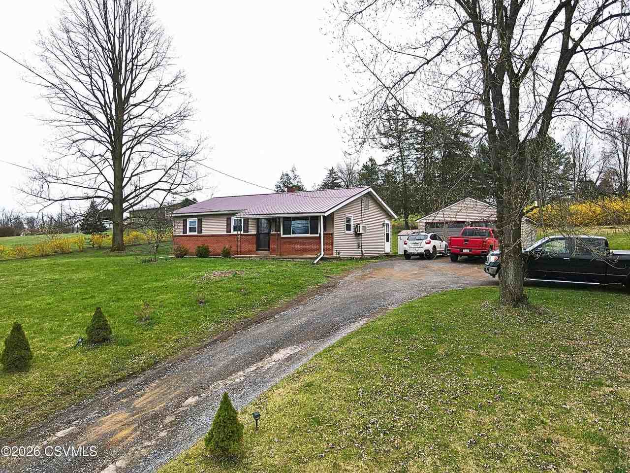 2451 Crossroads Dr - Photo 2 of 34