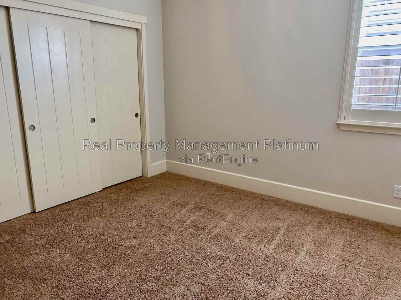 3436 Trenton Ln - Photo 6 of 25