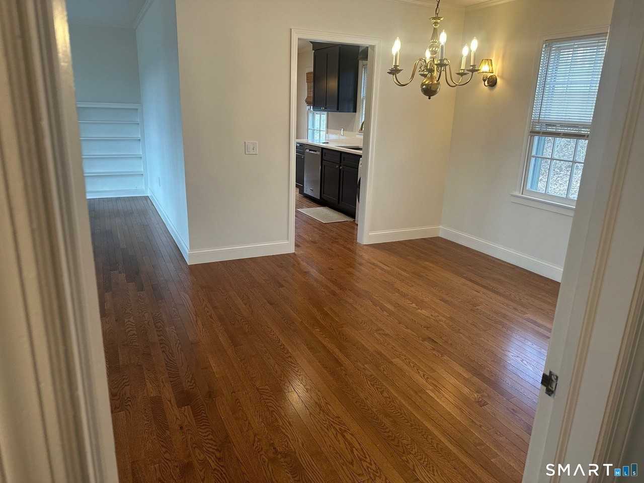 25 Sheldon Ln - Photo 3 of 12