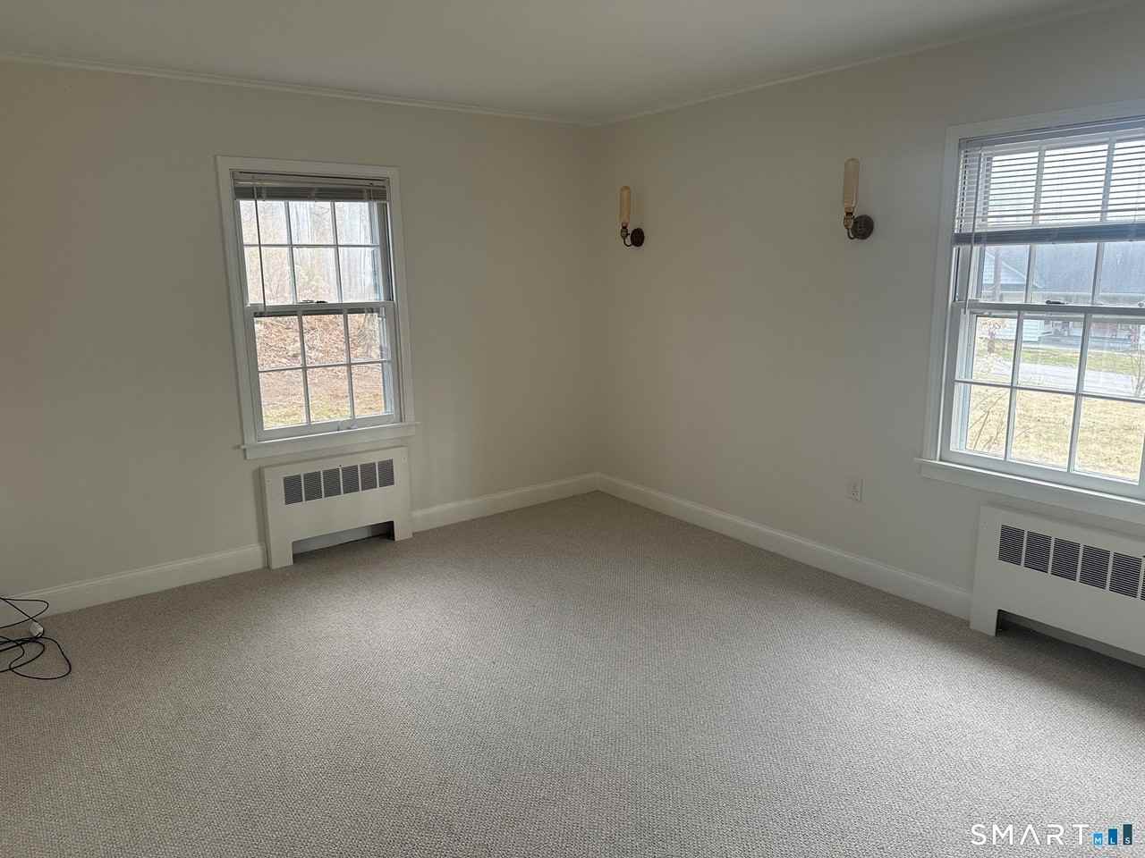 25 Sheldon Ln - Photo 4 of 12