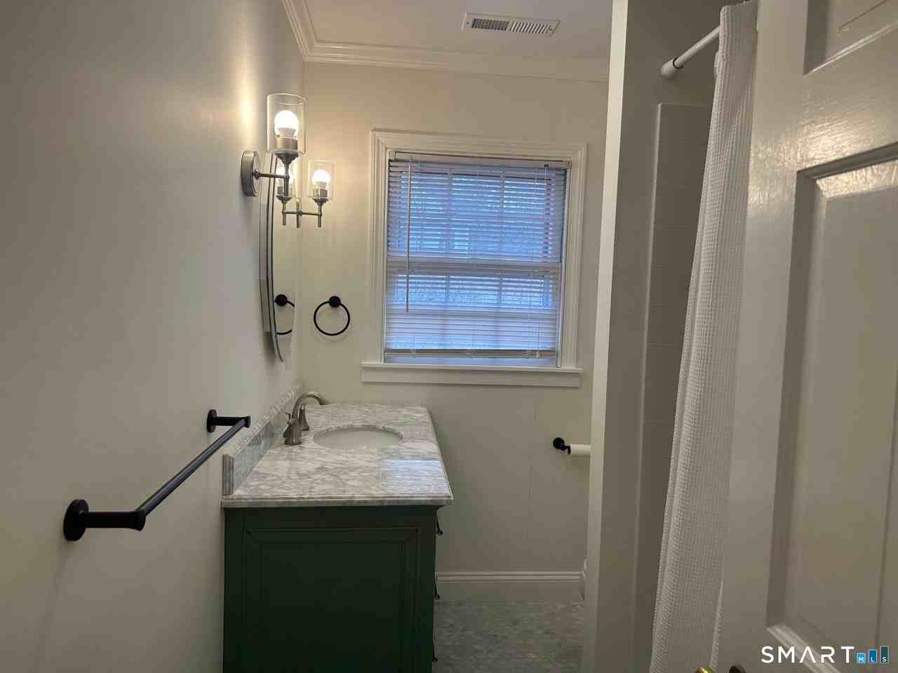 25 Sheldon Ln - Photo 7 of 12