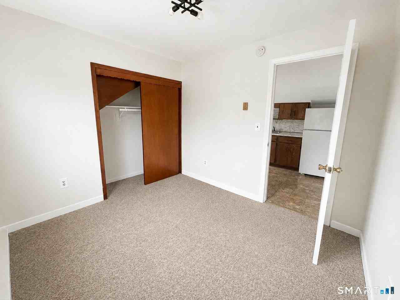 266 East Ave #3 - Photo 7 of 8
