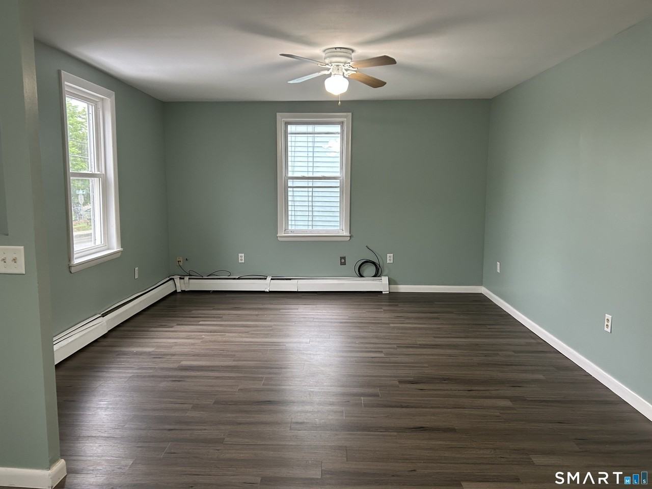 126 Ashland St - Photo 6 of 26
