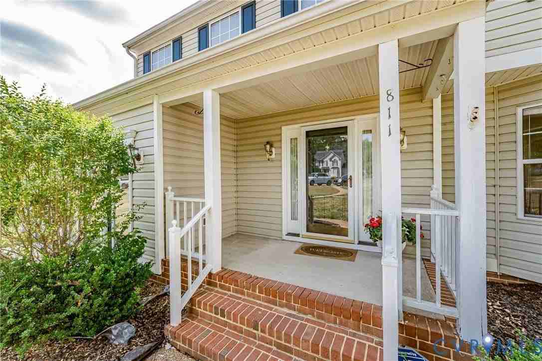 811 Kiefer Field Ct - Photo 2 of 50