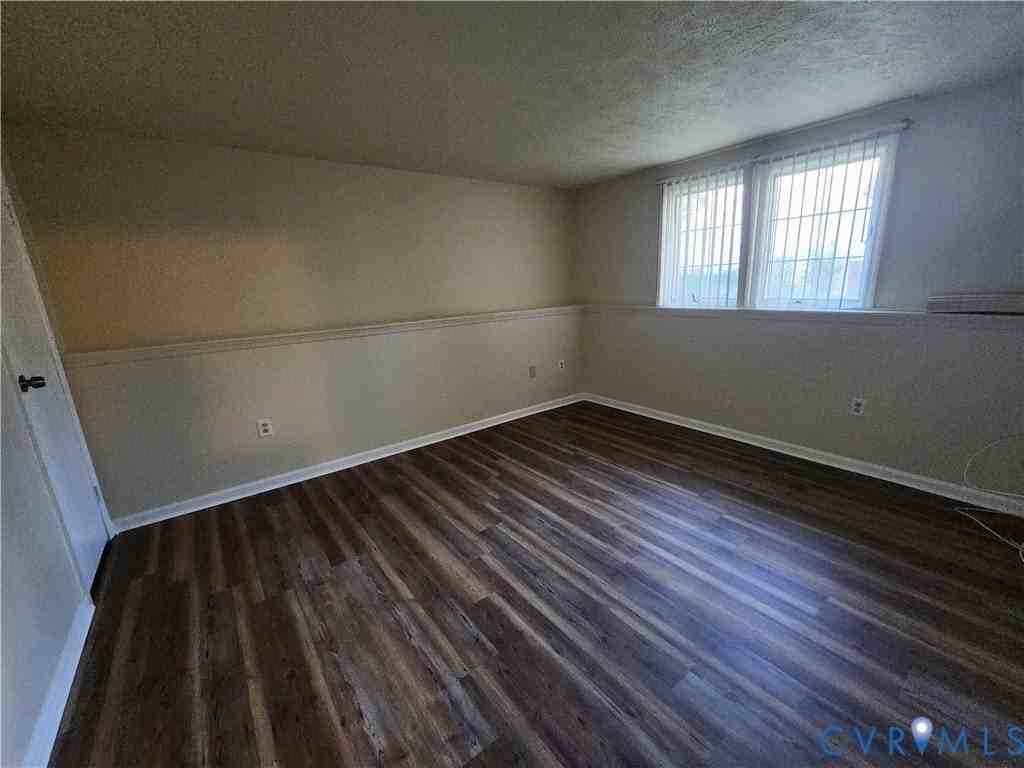 9396 Wind Haven Ct #201 - Photo 5 of 12