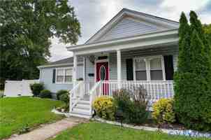 featured image of 29 W 30th St