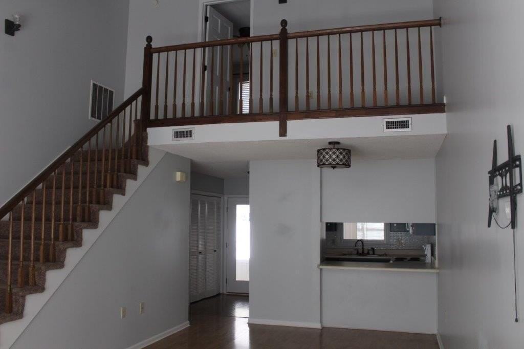 116 Emerald Lake Dr - Photo 3 of 11